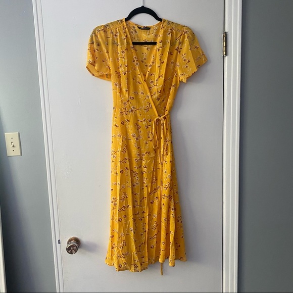 Shein Wrap Dress - Picture 2 of 4